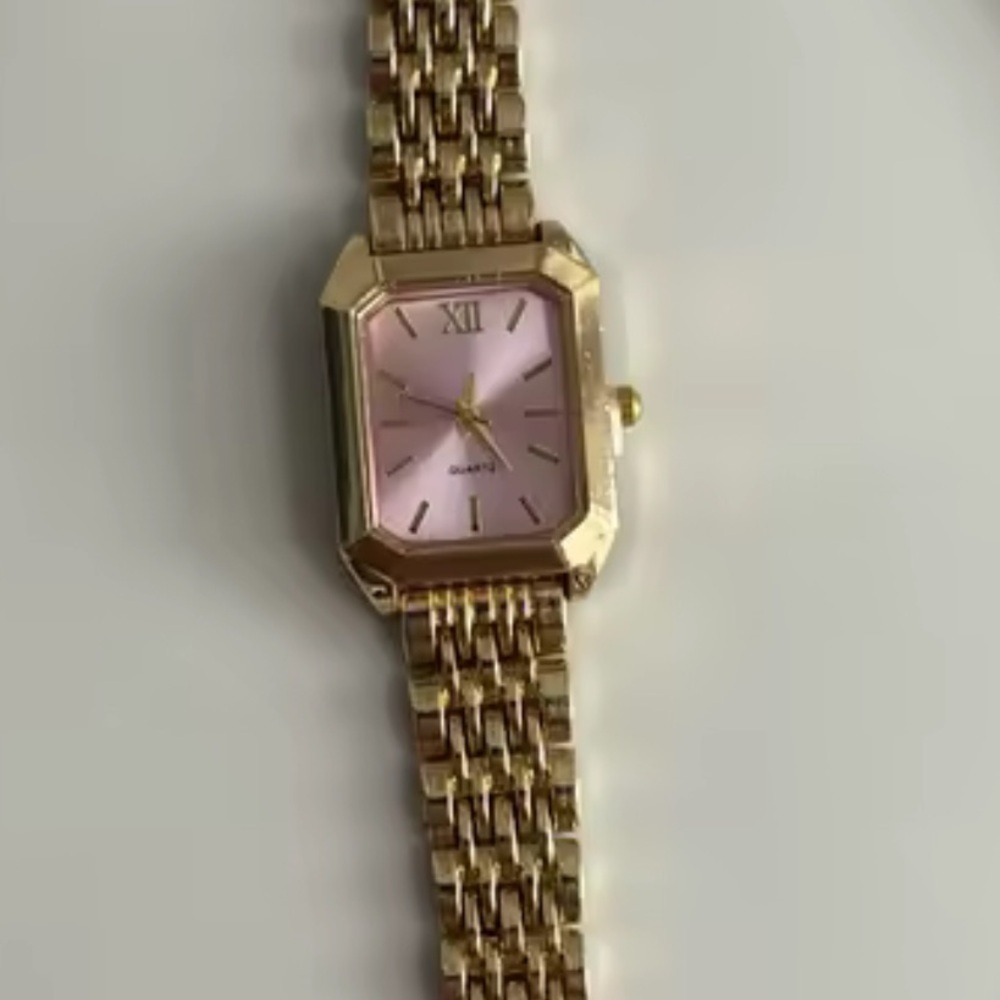 Classic Gold Pink Quartz Watch —Pink Dial & Linked Bracelet - Picture 4 of 7